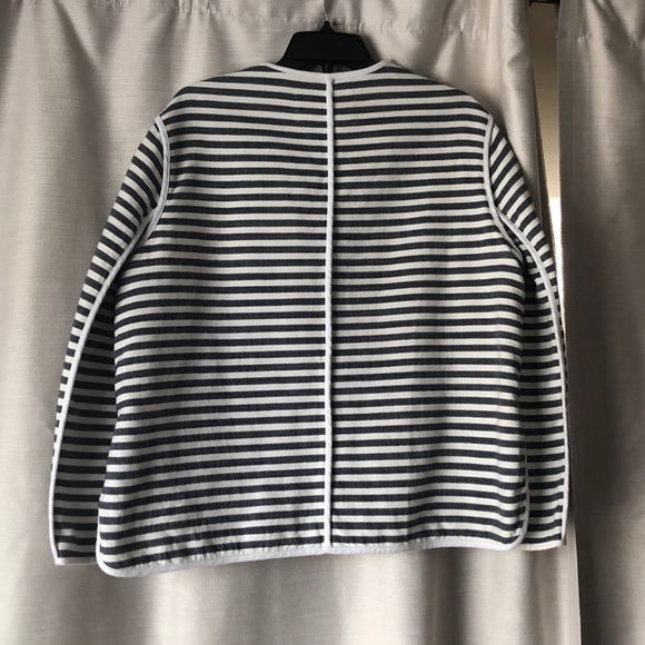 Jacket - Picture 4 of 5